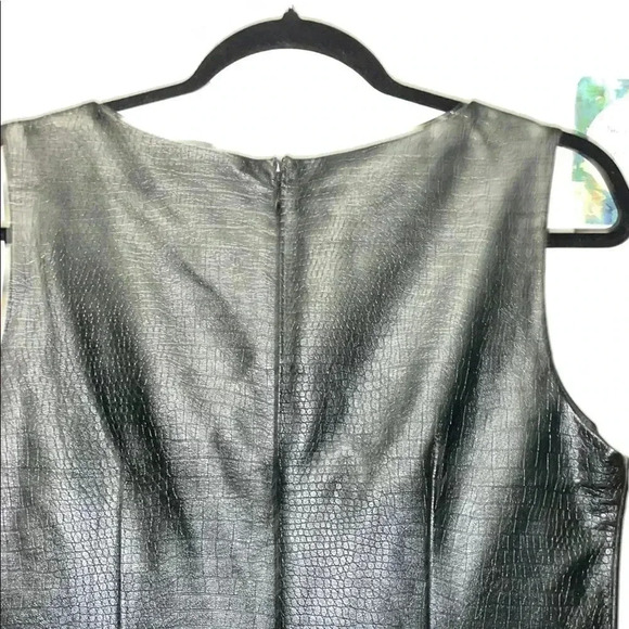 Shelby & Palmer Black Sleeveless Dress - Picture 8 of 8